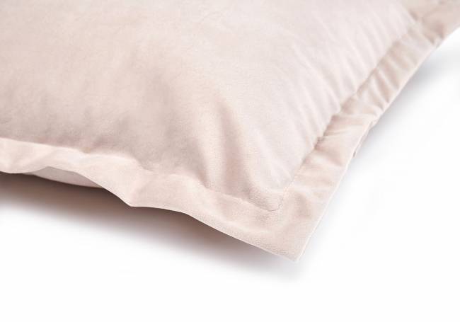 Декоративная подушка с кантом Декоративная подушка с кантом