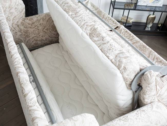 Диван Synergy Grace с механизмом и матрасом механизм раскладывания Диван Synergy Grace с механизмом и матрасом механизм раскладывания