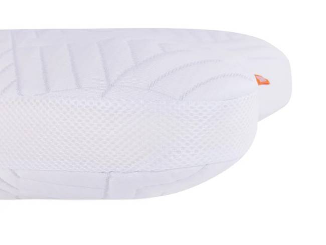 Подушка Embrace